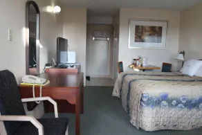 Good Night Inn - Room