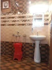 Hotel Pine View Villa - Bathroom