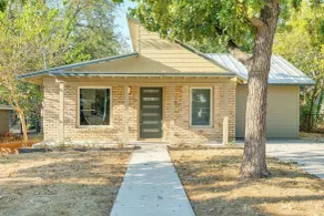 4 Mi to UT Austin: Bright & Modern Family Home - Interior