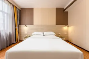 Ruijing Hotel - Værelse