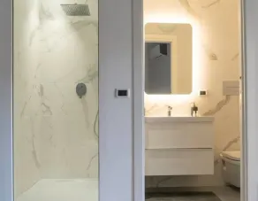 Suite Dreams - Bathroom
