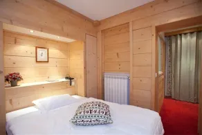 FAMILIE CHALET AURON - Værelse