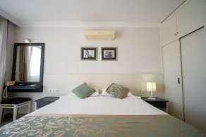 Artemis Hotel - Room