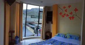 Hostal Bryana Inn Baños - Habitación