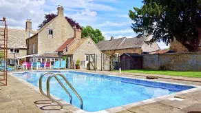 River Nene Cottages - Piscina