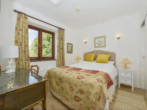 Little Barton - Room