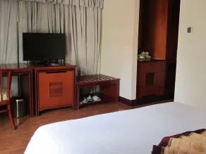 First Hotel - Room