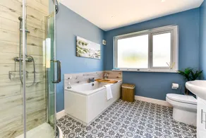 Just Stay Wales - Hartwell House Mumbles - Bagno