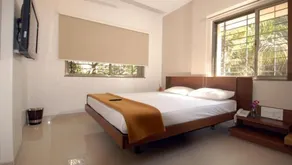 Sai Palace Budget Hotel - Room