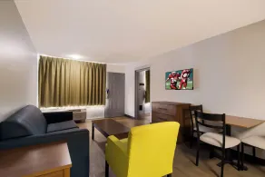 HomeTowne Studios By Red Roof Vero Beach - I-95 - Chambre