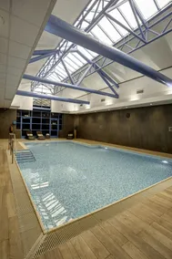 Sandman Signature London Gatwick Hotel - Pool