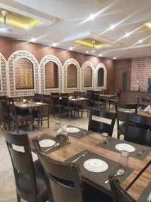 Hotel Janki Inn Varanasi - Restaurant