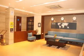 Kyriad Hotel Indore by OTHPL - Reception