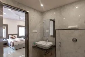 Hotel Hari Vilaas - Bathroom