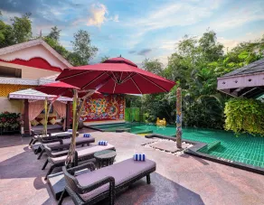 Mayfair Spa Resort & Casino - Pool