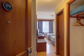 Lizon Curitiba Hotel - Room