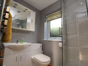 2 Bedroom Annexe - Baño