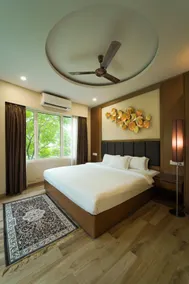 Palette - Club Nirvana - Room