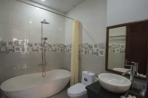 Hoi An Sun Lake Villa - Salle de bain