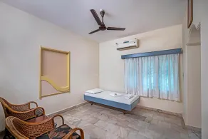 Hotel Sadhabishegam - Coin séjour