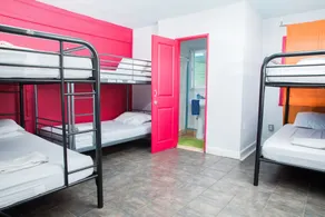 ITH San Diego Beach Bungalow Surf Hostel - Rum