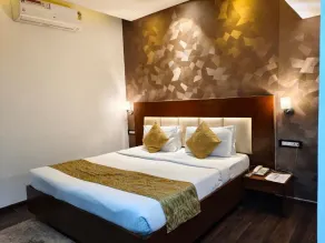 Hotel Hemaadri Grand - Room