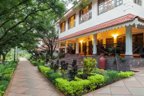 WelcomHeritage Golf View - Room