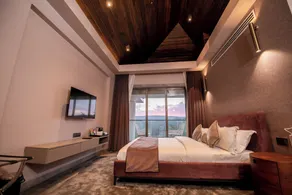 Valentia The Exotic Boutique Hotel - Pure Veg - Chambre