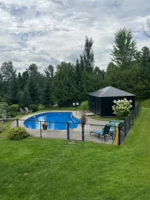 Auberge Aux Deux Pères - Pool