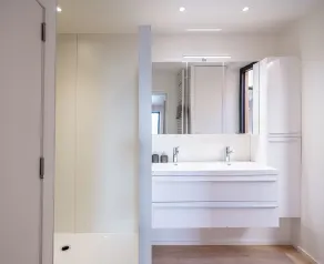 Les Camuches de la banque - Appartements privatifs de 35 à 110 m2 avec patios - Centre ville - Bagno