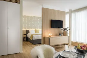 PREMIER SUITES Antwerp - Room