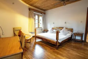 Esther's Hotel - Room