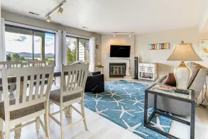 Bernard's Landing Condo - Includes Linens! - Interni