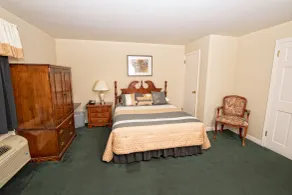Colonial Inn Seekonk - Room