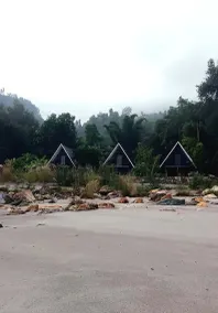 Royal Beach Camp Nepal - Divers
