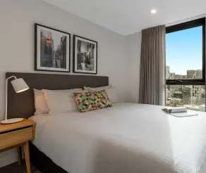 Oaks Melbourne Southbank Suites - Room