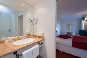 Avignon Grand Hotel - Bathroom