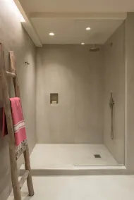 Verina Astra - Badezimmer