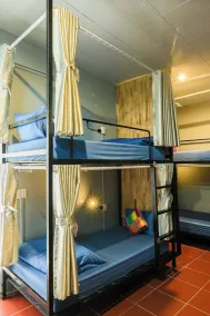 SECRET GARDEN Hostel - WANDERNEST Cat Ba - Chambre