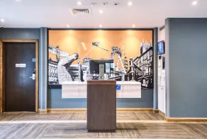 Premier Inn Marlborough - Rezeption