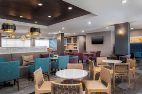 Home2 Suites BY Hilton Phoenix Midtown - Lobby