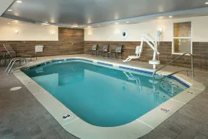Fairfield Inn & Suites by Marriott Anchorage Midtown - Piscine