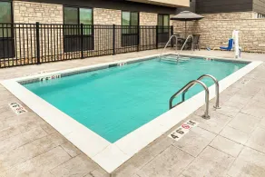 Fairfield by Marriott Inn & Suites Norwalk Des Moines - Piscina