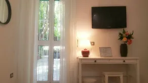 GARDEN HOUSE - Luxury Guest House - Self check-in only - Zimmer