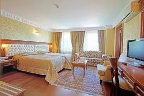 Hotel Sumengen - Room