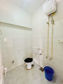 Maganlal Mehta Bhavan - Bathroom