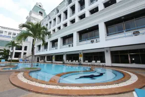 Camelot Hotel Pattaya - Piscine
