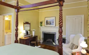 The Lily Inn - Burlington - Chambre