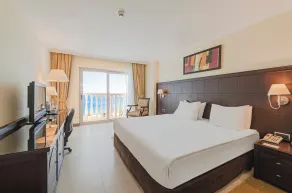 Crowne Plaza Antalya by IHG - Room