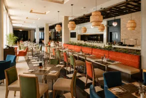 DoubleTree by Hilton Nairobi Hurlingham - Restaurang